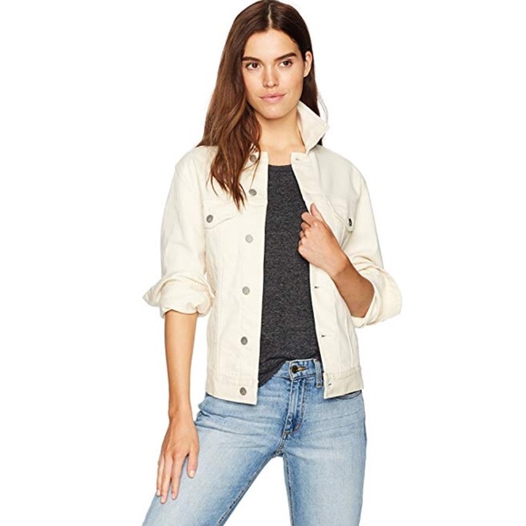 Calvin Klein Jackets & Blazers - Calvin Klein Trucker Jacket